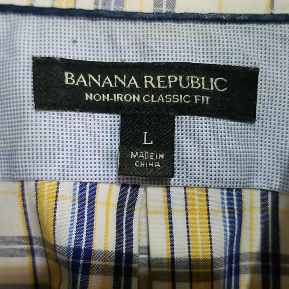 Banana Republic 2 for 1 Bundle Men's  Shirts size Large